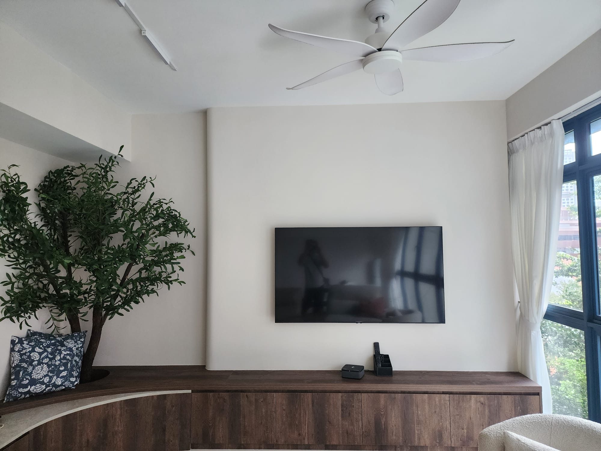 City Square Residence @ 8 Kitchener Link