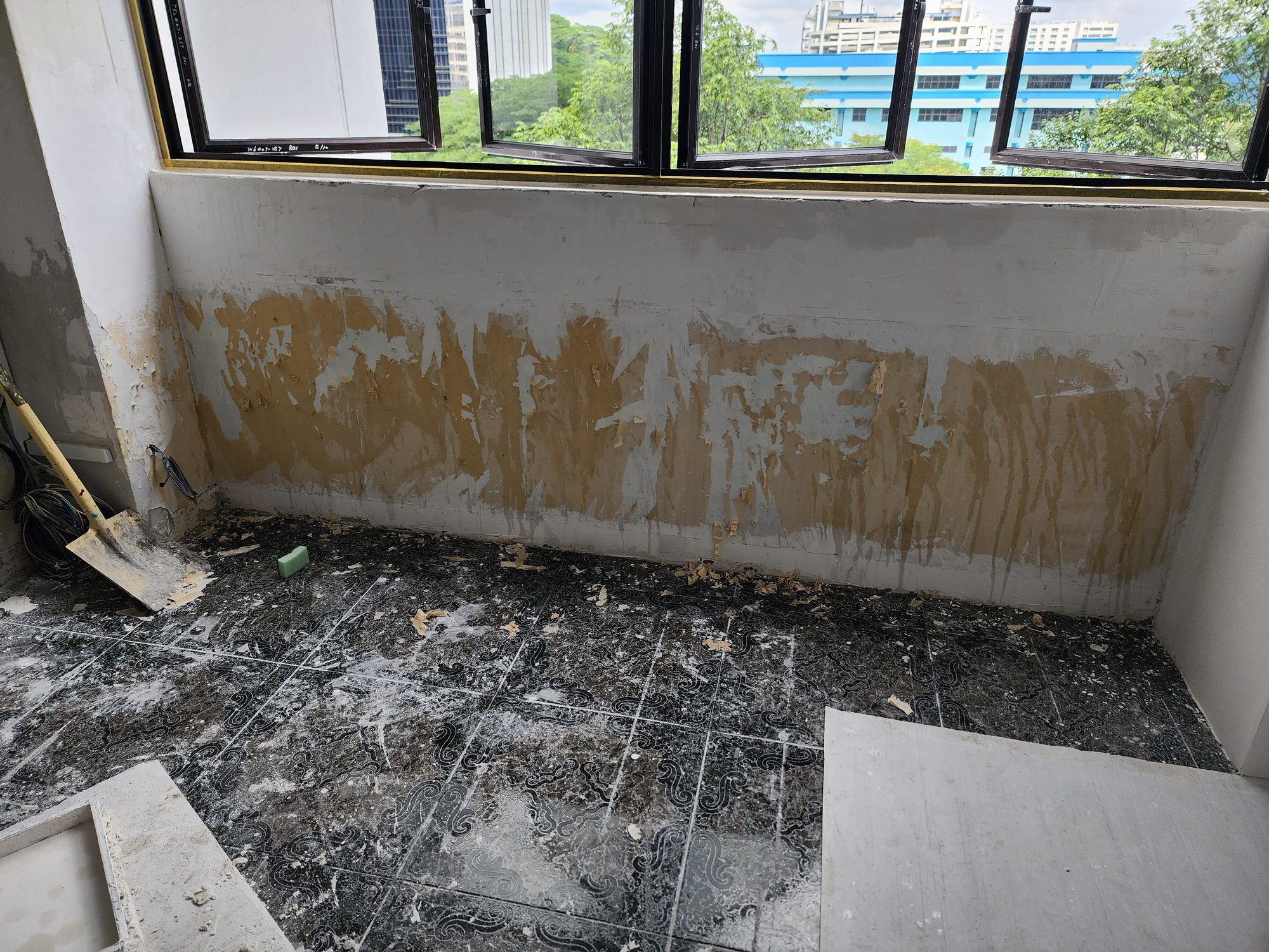 Sticker & Wallpaper Removal